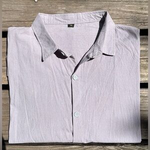Light Gray Men's Button-Up Shirt - Classic Collared Shirt